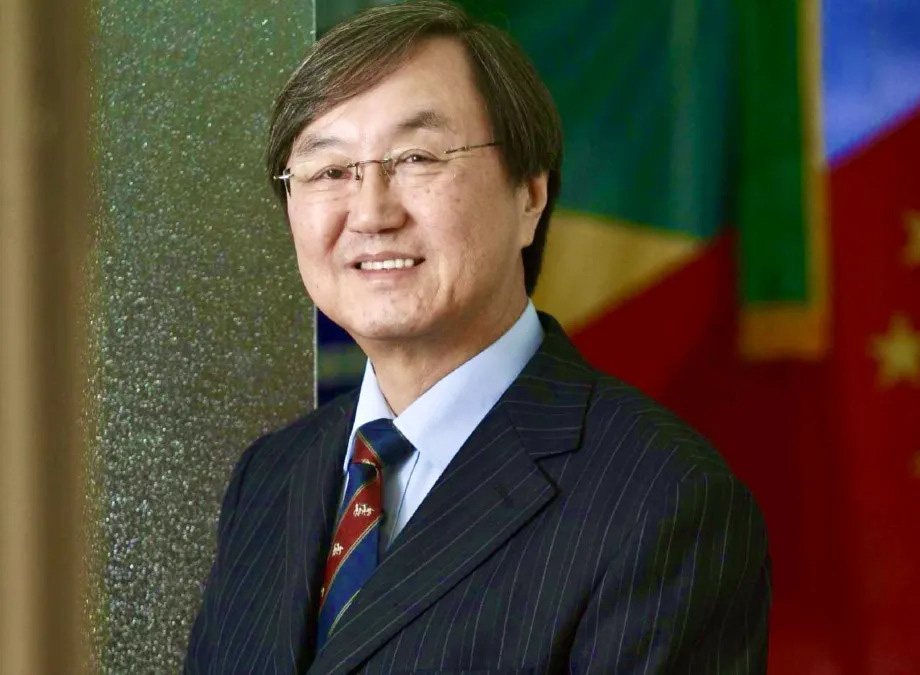 Charles Tang é Homenageado no Simpósio Internacional sobre Economia e Desenvolvimento Sustentável – SIPS 2025